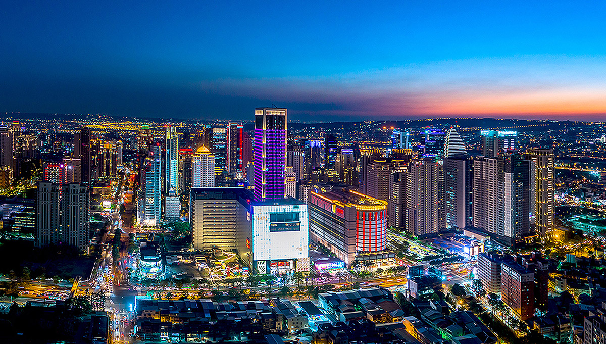 107.1002台灣大道空拍全景01-s_w.jpg